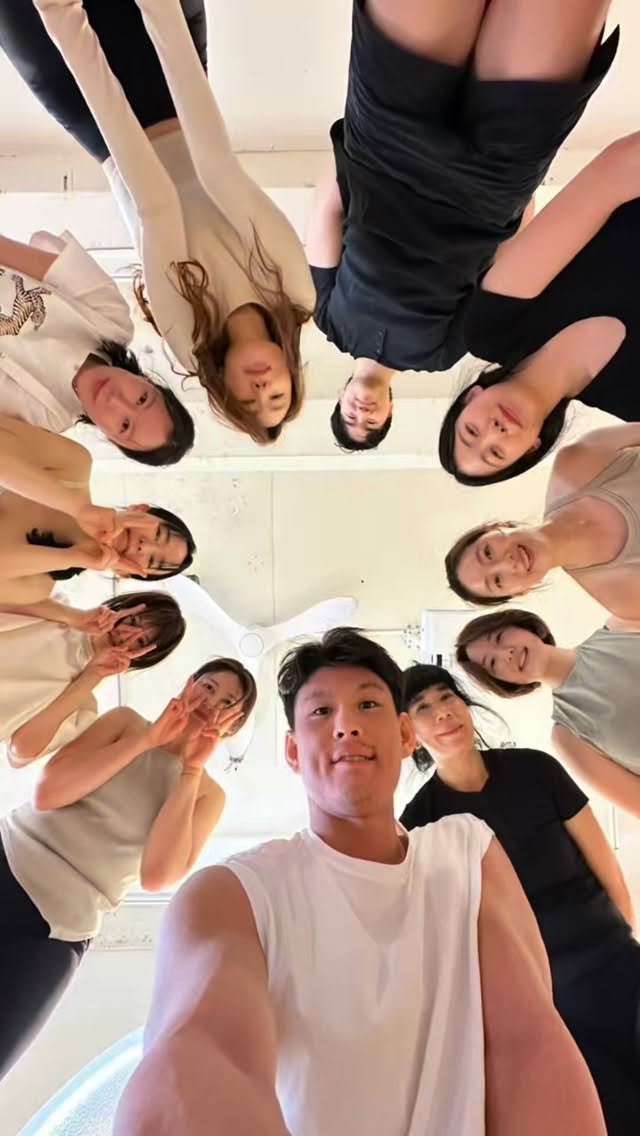 jayden_onlineclass 게시물 이미지: 4월 어깨 가동성과, 머리서기/핀차 워크샵을 잘 마무리 하였습니다. 
.
매달 한번...