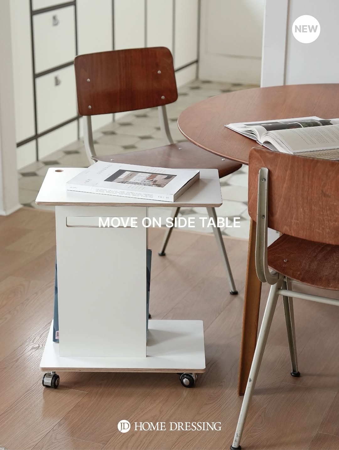jdhomedressing_official 게시물 이미지: MOVE ON SIDE TABLE

가장 먼저 소개드릴 컬러는...