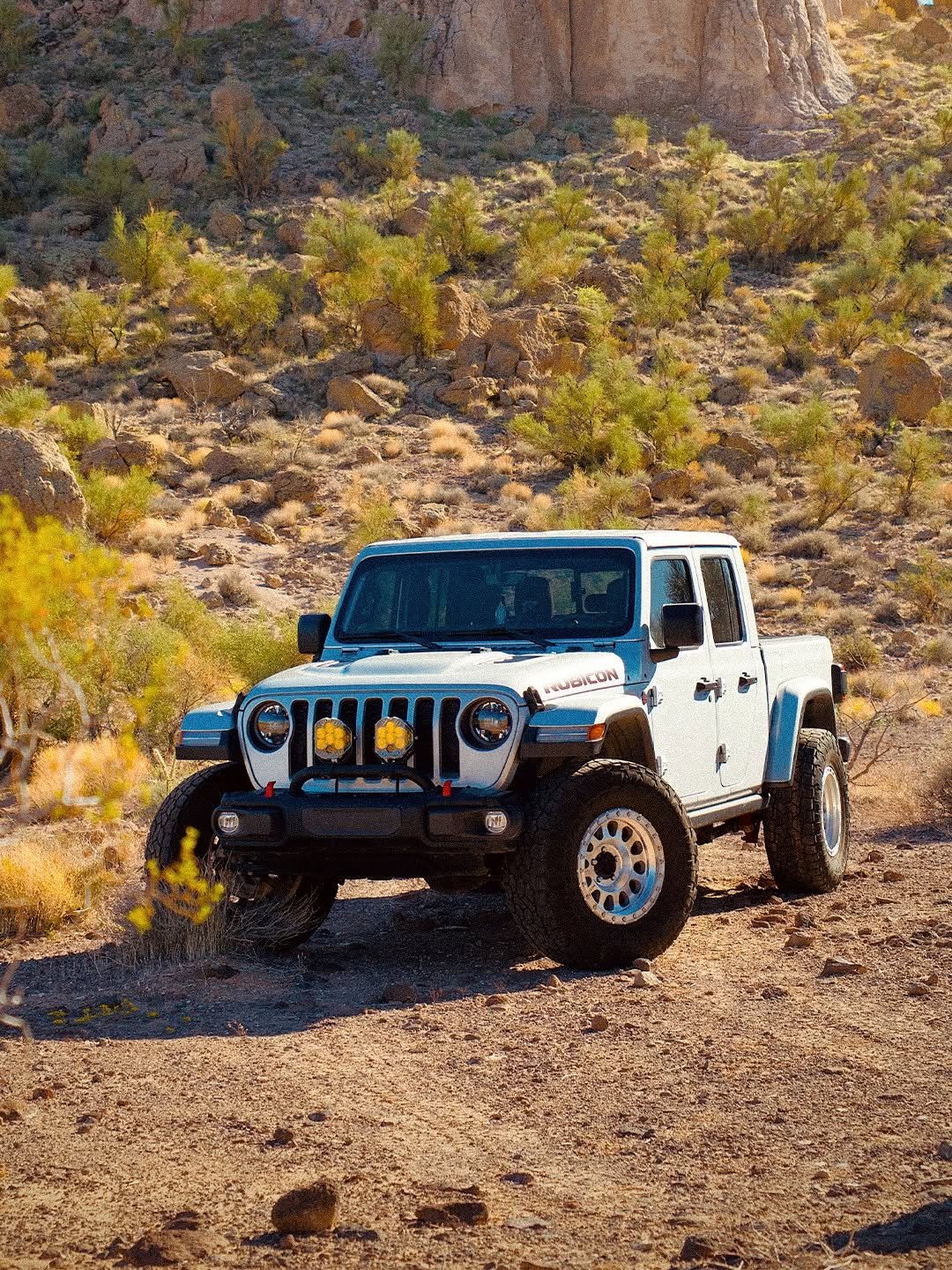jeep 게시물 이미지: Why don’t you get some dirt in your treads and...