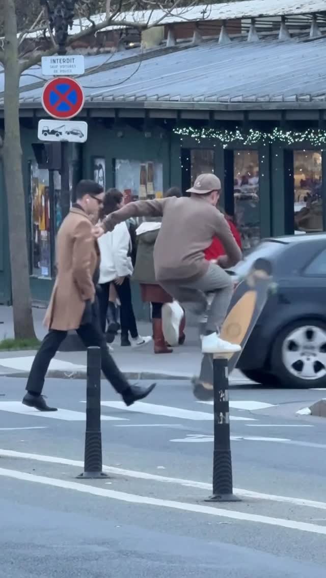 jeff__corsi 게시물 이미지: 🏄‍♂️🇺🇸 Two raw lines shot on crowded...