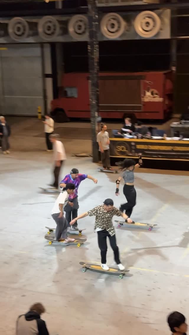 jeff__corsi 게시물 이미지: The @loadedboards team warming up at...