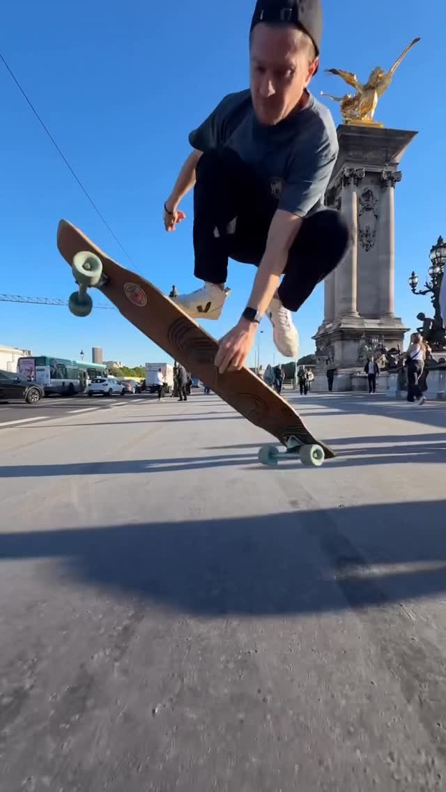 jeff__corsi 게시물 이미지: 🏄‍♂️ Riding till I fail it, on a mellow rhythm...