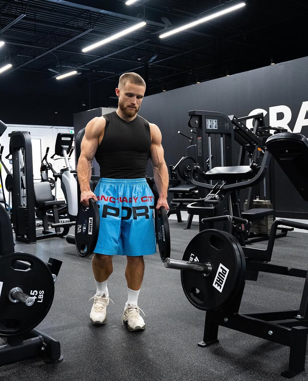 Photo by Jeff Nippard on November 30, 2025. May be an image of one or more people, biceps, people bodybuilding, activewear, barbell, sportswear and text.