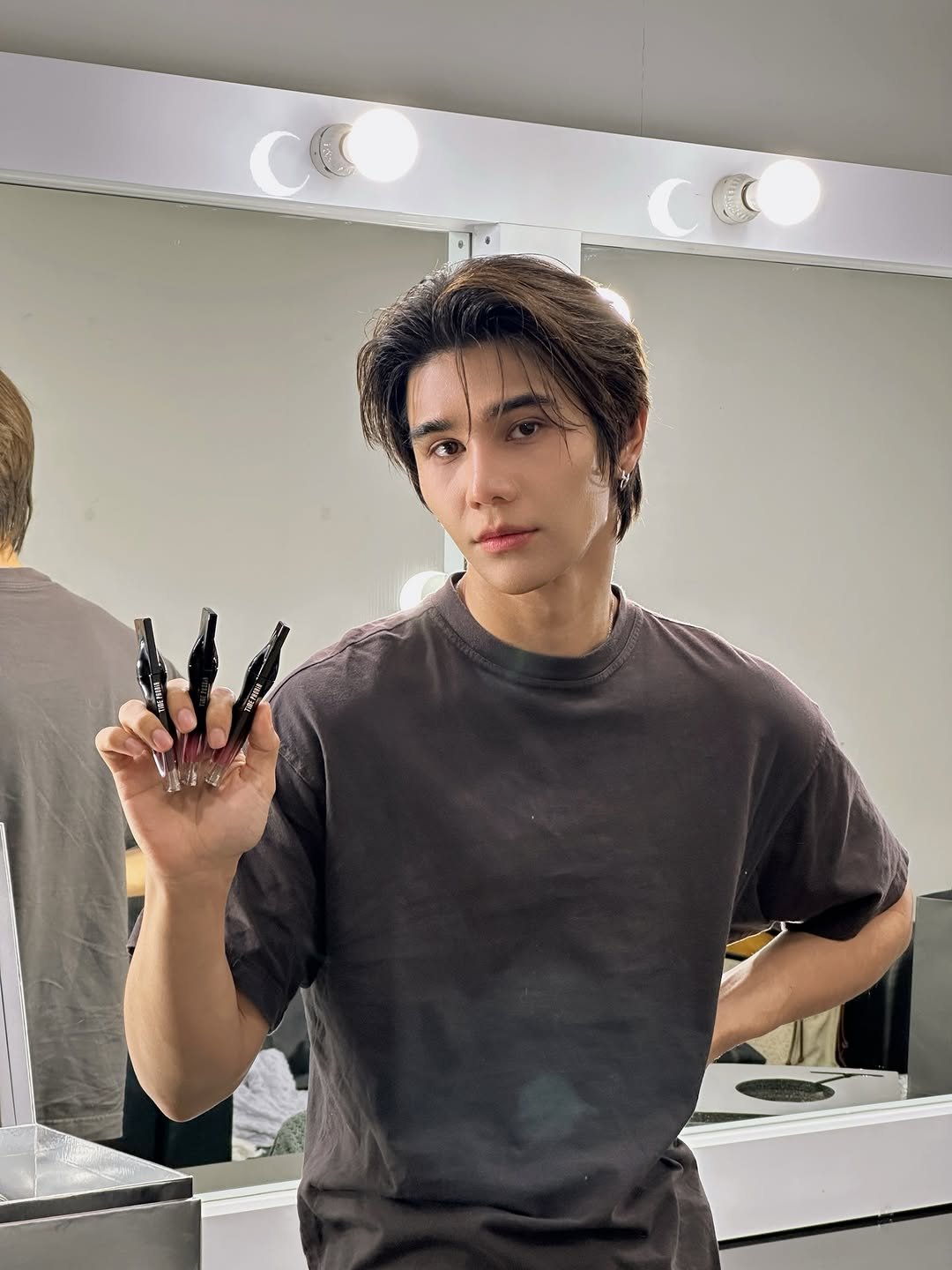 Photo by 𝗝 𝗘 𝗙 𝗙   𝗦 𝗔 𝗧 𝗨 𝗥 (罗杰夫) on February 20, 2026. May be an image of text.