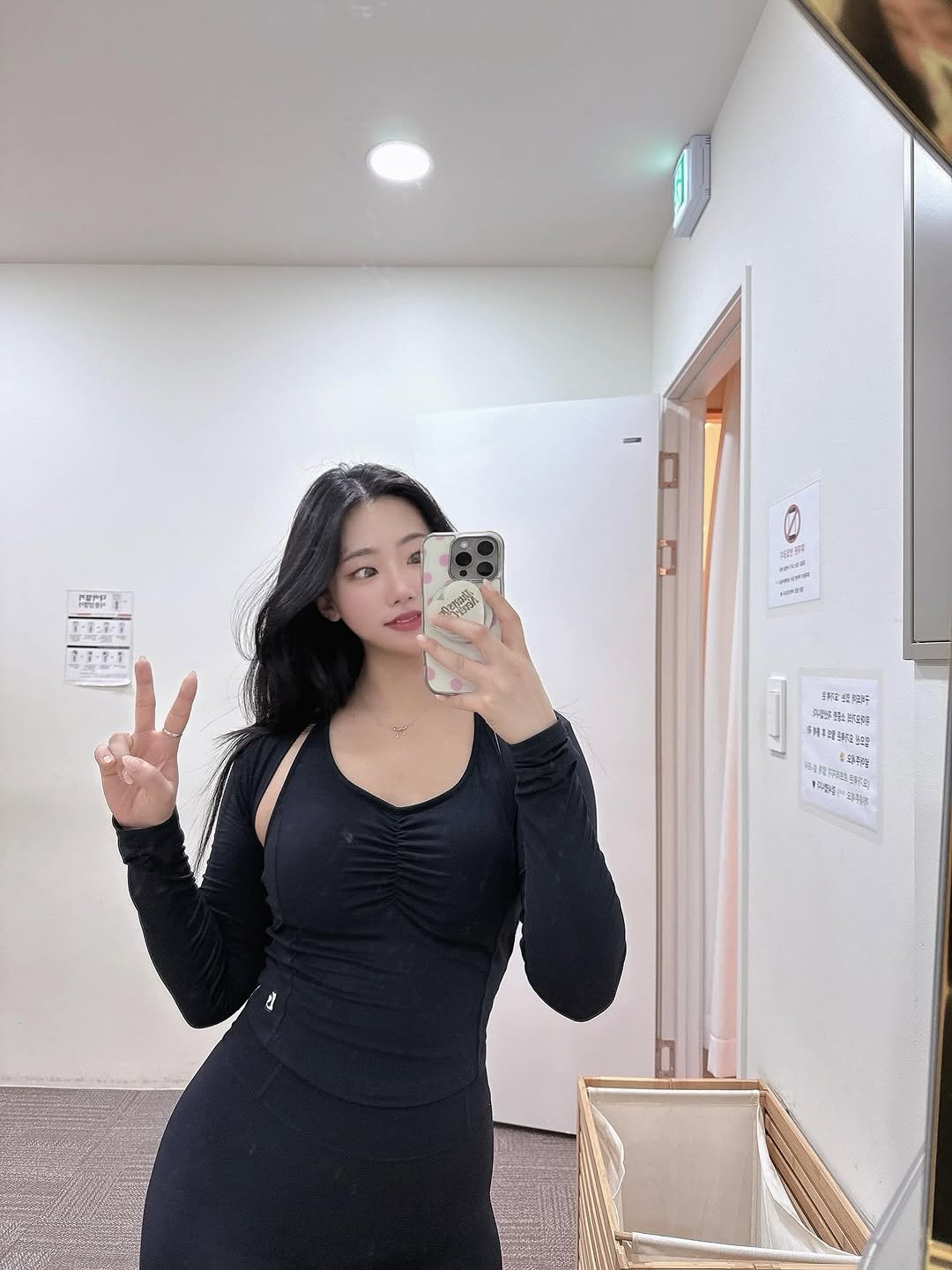 jellybear_jerry 게시물 이미지: 올해 운동 1일간 사람의 근황
이사는 잘 끝났구 4개월 끊어둔 헬스장은 2번...