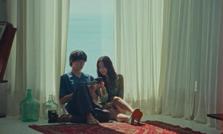 jennie_hq 게시물 이미지: Less than a Lover ☀️🏝️ Out Now