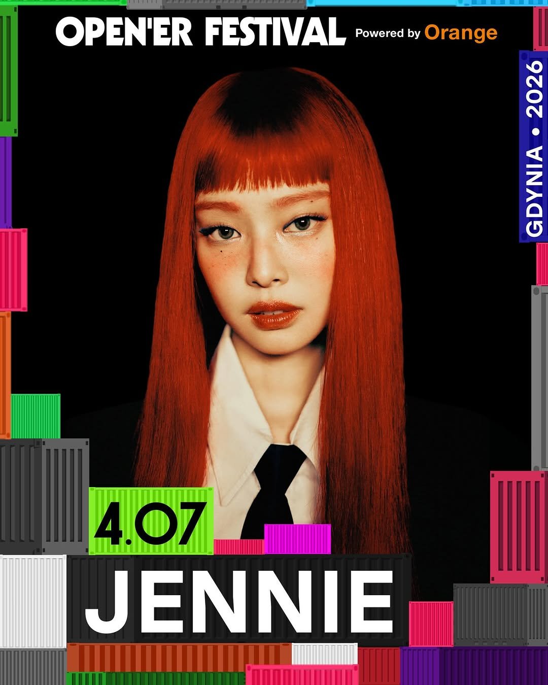 jennie_hq 게시물 이미지: See you in Poland @opener_festival ✨