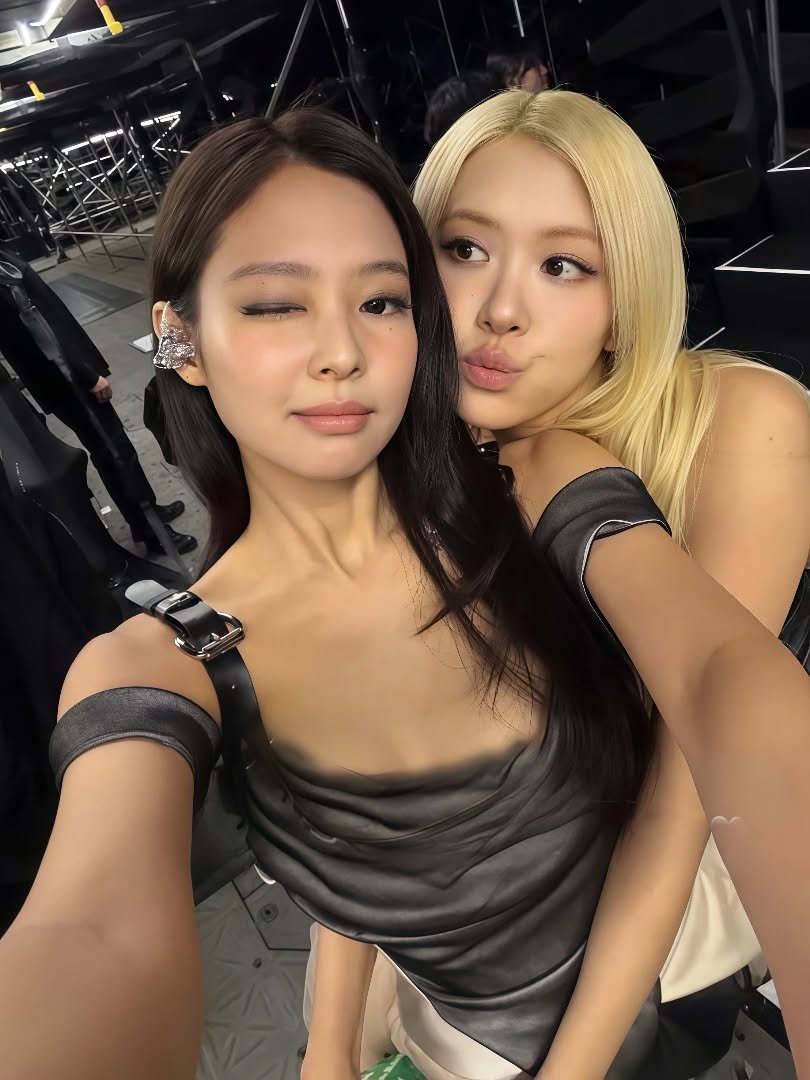 Photo shared by Diana Morales on February 10, 2026 tagging @jennierubyjane, @roses_are_rosie, and @rosesersie. May be an image of one or more people, hair and text.