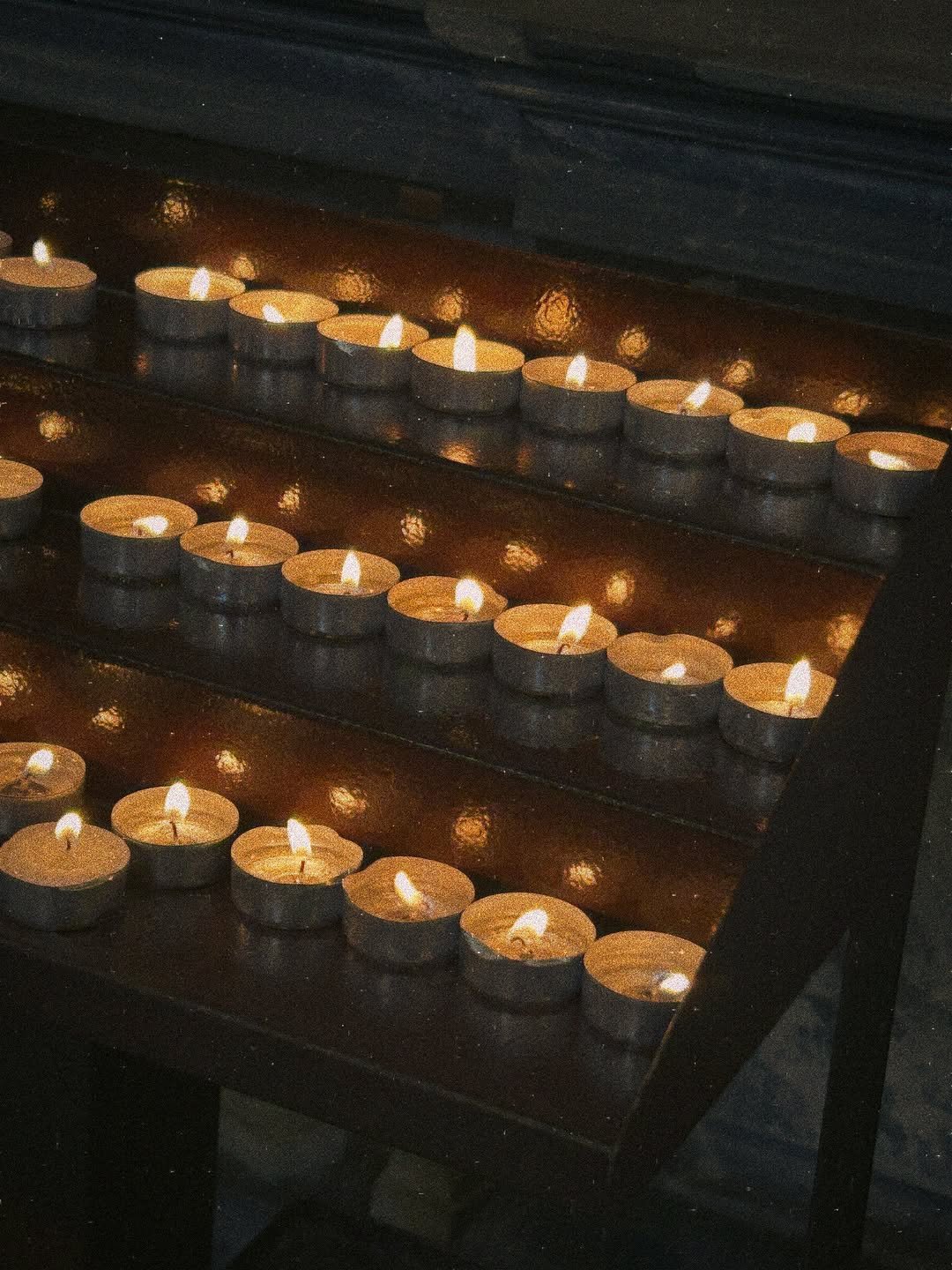 Photo by 전여빈 Yeobeen Jeon on December 31, 2025. May be an image of candle holder and candle.