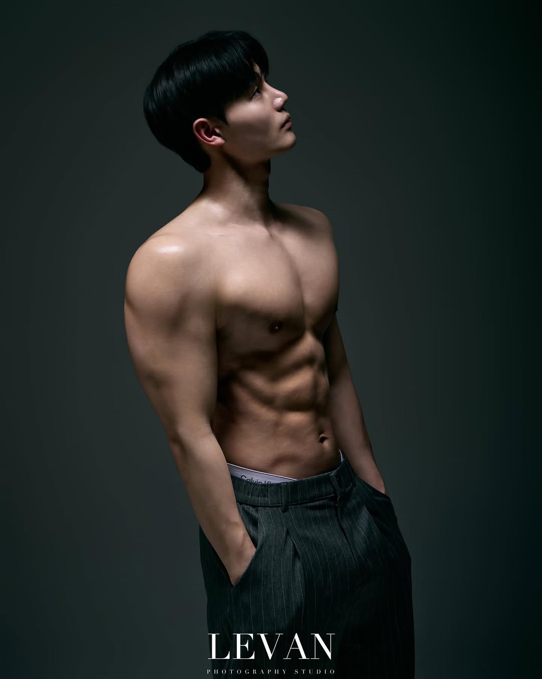 jeong_dohoon 게시물 이미지: Time will tell

#levanstudio #모델 #바디프로필 #fypシ