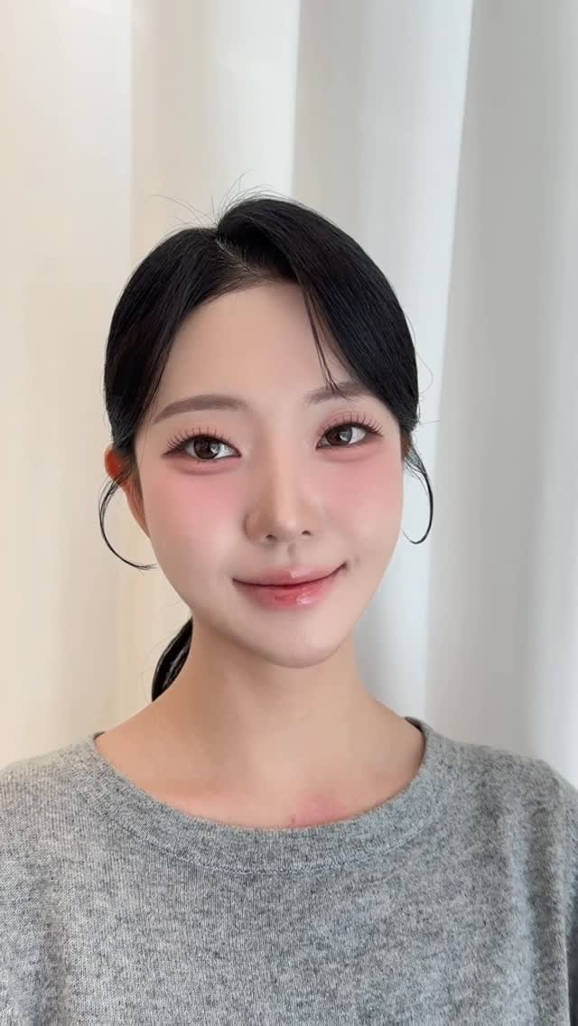 jeonsra0322 게시물 이미지: 요즘 면접 너무 많져!!! 
#면접헤어 로도 저격🩷❤️
너무 이뿌다아아😍😍