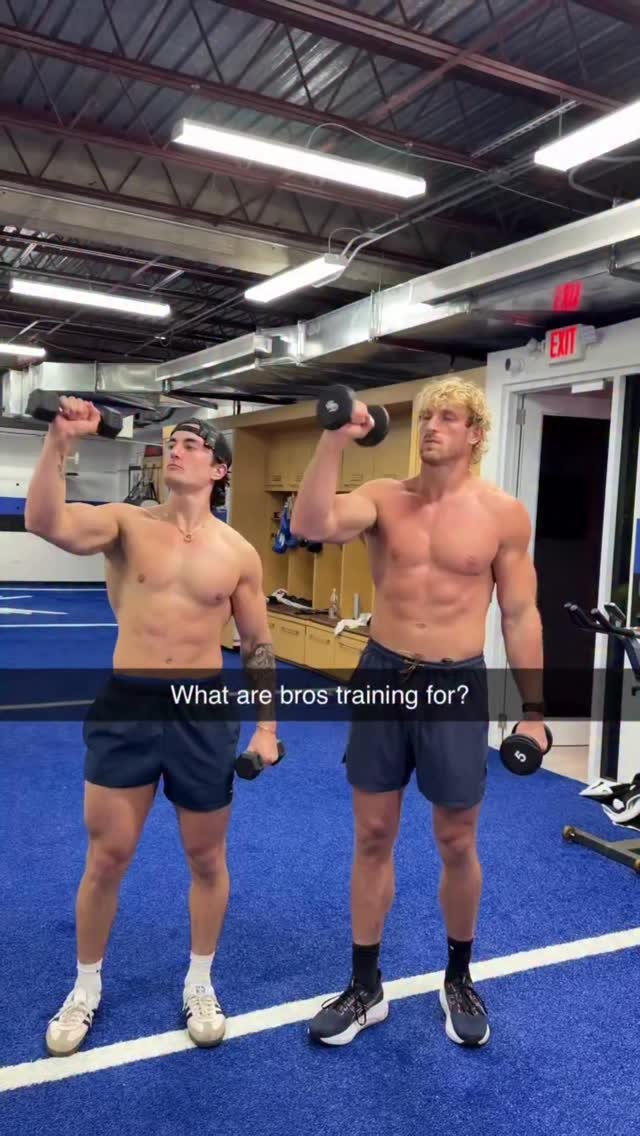 jessejameswest 게시물 이미지: What are bros training for?? 

@drinkprime...