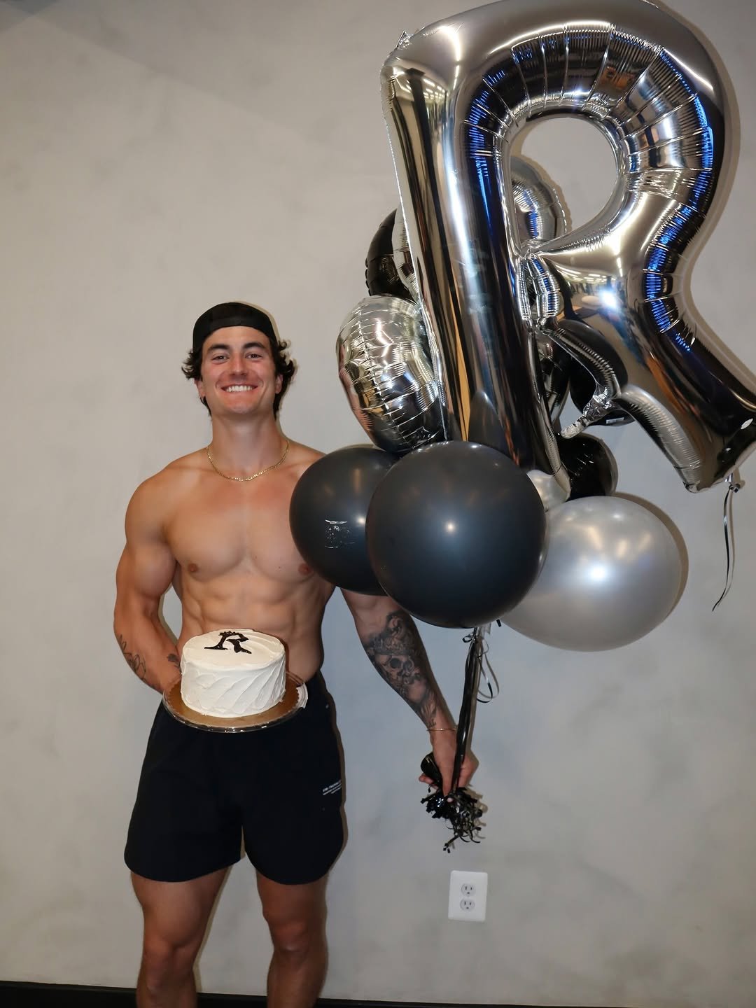 Photo shared by Jesse James West on April 17, 2026 tagging @teamrelentlesscoaching. May be an image of one or more people, biceps, people bodybuilding, balloon and text.