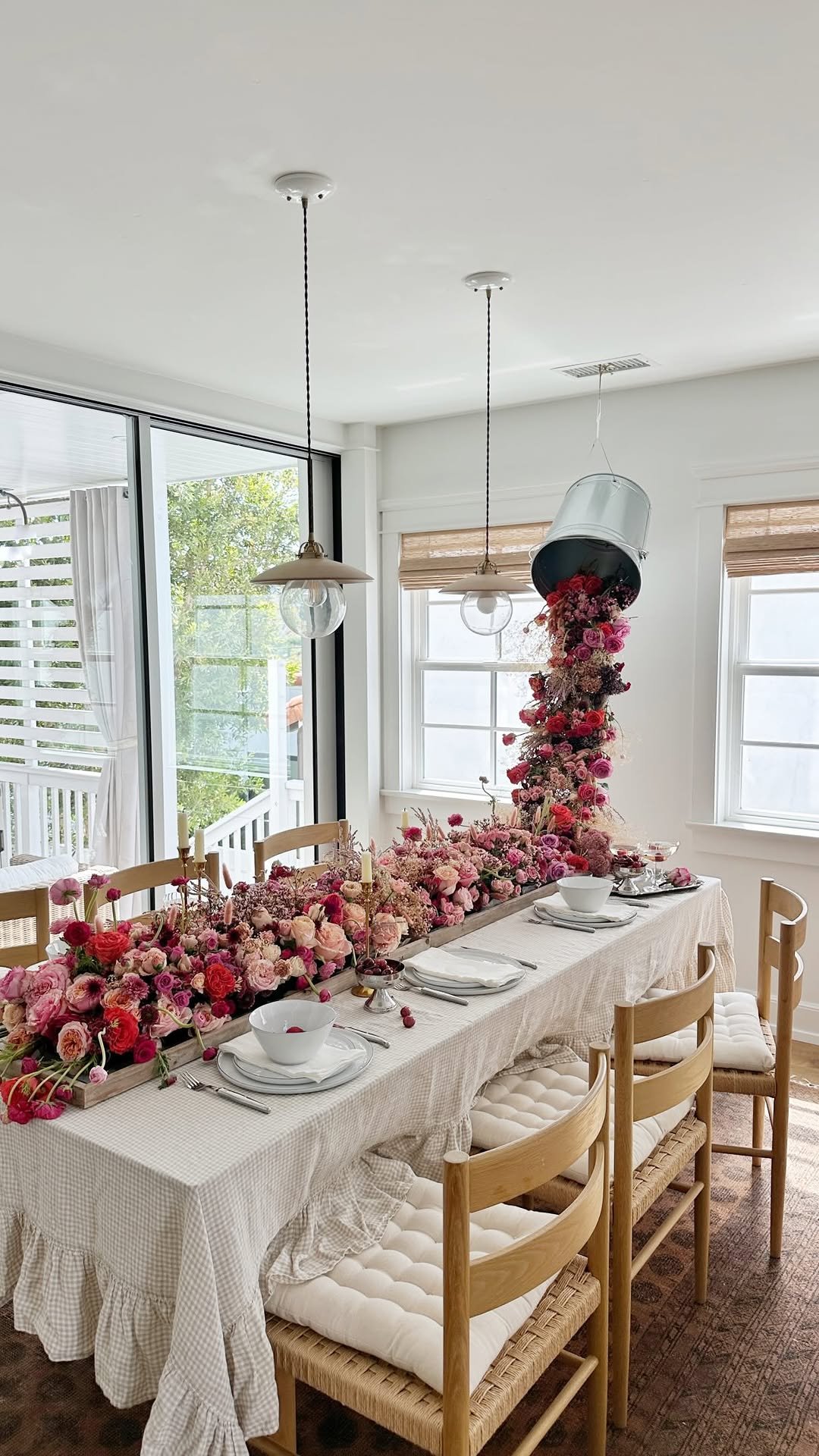 jessiejanedaye 게시물 이미지: Just a casual Mother’s Day table 😆
What can I...