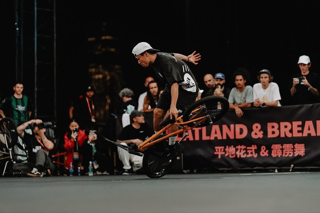 Photo shared by UCI BMX Freestyle on October 17, 2025 tagging @yushoji_bmx, and @jfbf_official.