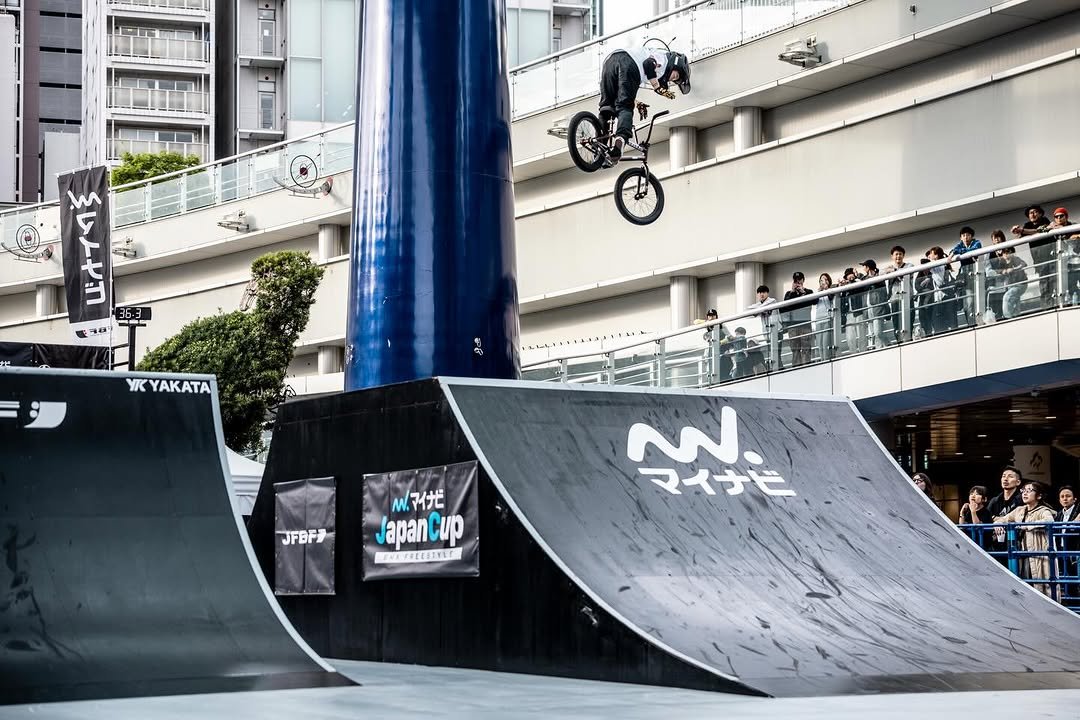 Photo shared by JFBF_official on April 28, 2026 tagging @tasuku_bmx, and @81bmx. May be an image of text that says 'し人と -9 yAKATA YK YAKATA JFBF7 M.マイだ Japancup Cup Japan EEMIET ~W. マスナビ'.