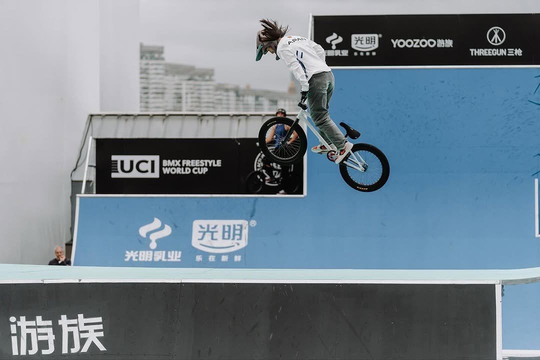 Photo shared by UCI BMX Freestyle on October 18, 2025 tagging @jfbf_official, and @miharubmx.