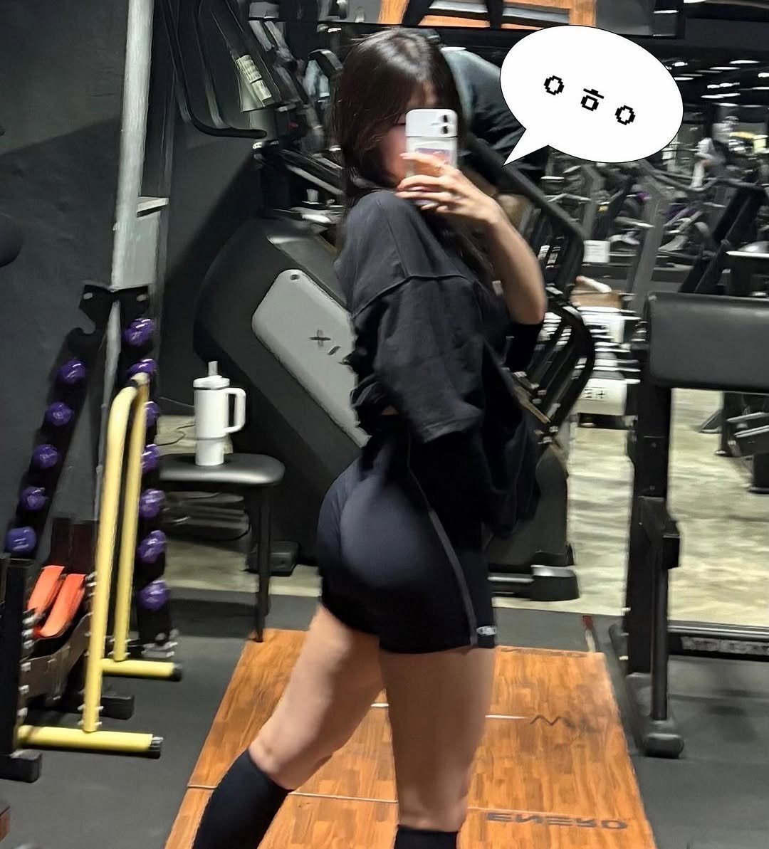 ji__uuuu_fit 게시물 이미지: 옷 심각하게 맘에 들었나본데;;;;