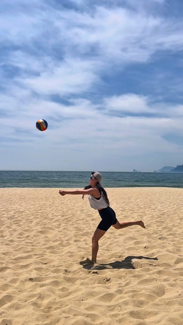 ji_mmmi__0 게시물 이미지: 물을 무서워하는 내가 바다를 즐기는 법 🐳☀️🌊
•
•
오늘 멱살잡고 끌어주신...