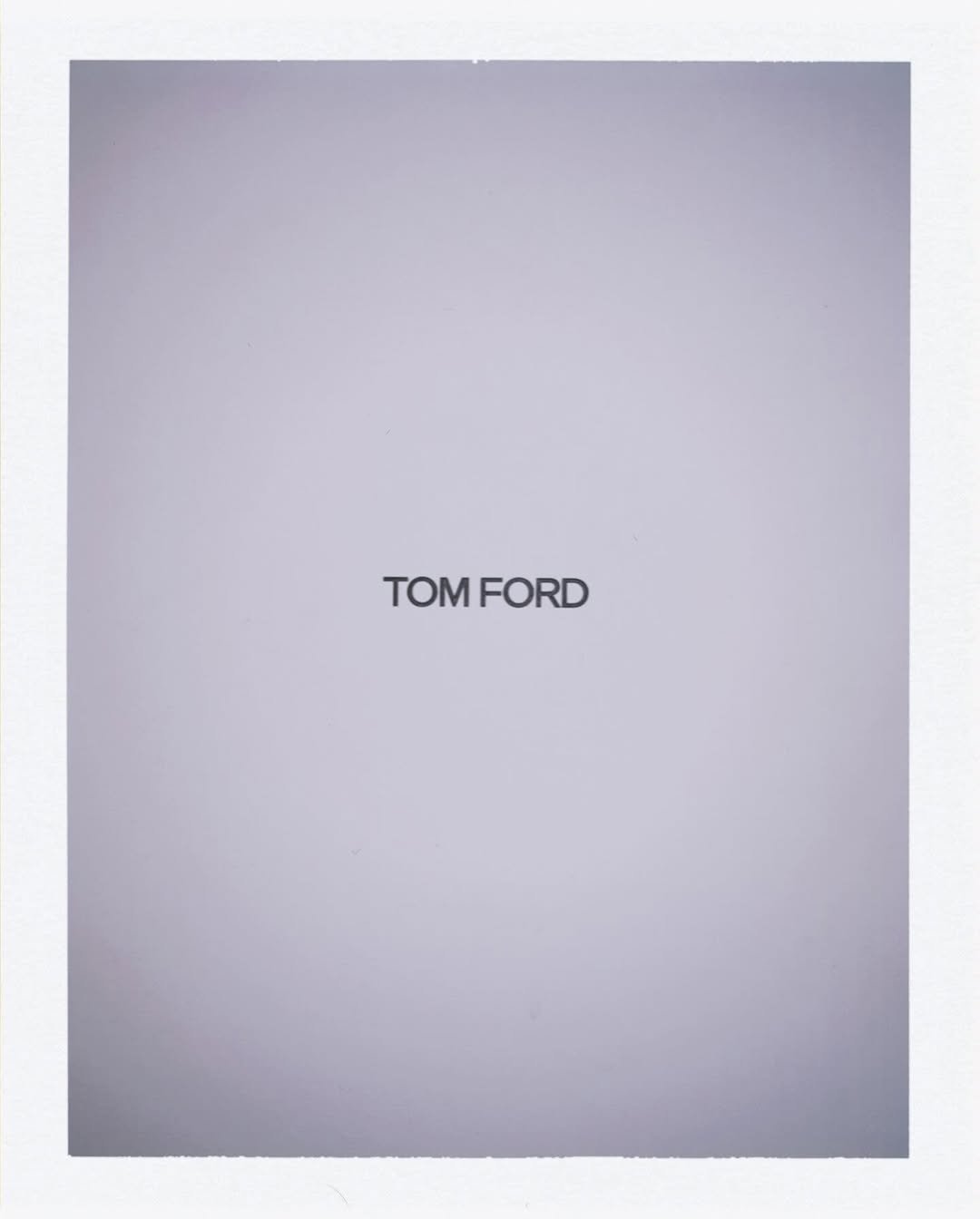 Photo by 지창욱 on March 04, 2026. May be an image of fragrance, perfume and text that says 'TOM TOMFORD FORD'.