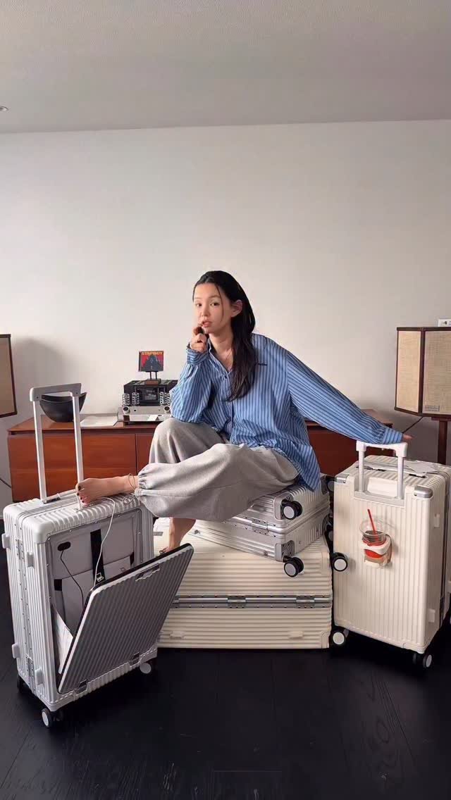 jiddoon 게시물 이미지: "링크“남겨주세요!
캐리어 바꾸실꺼에요? 제가 딱 골라드림!

일단 캐리어 고를 때...