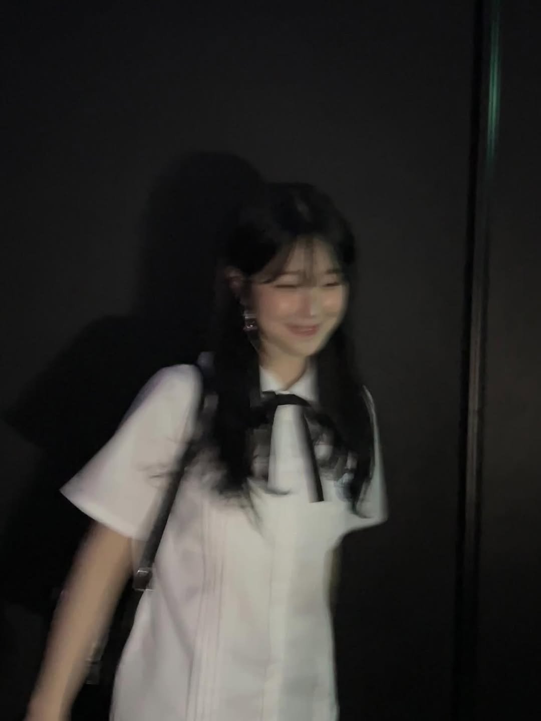 Photo by 백지헌 on October 20, 2025. May be an image of one or more people, hair, top and text.