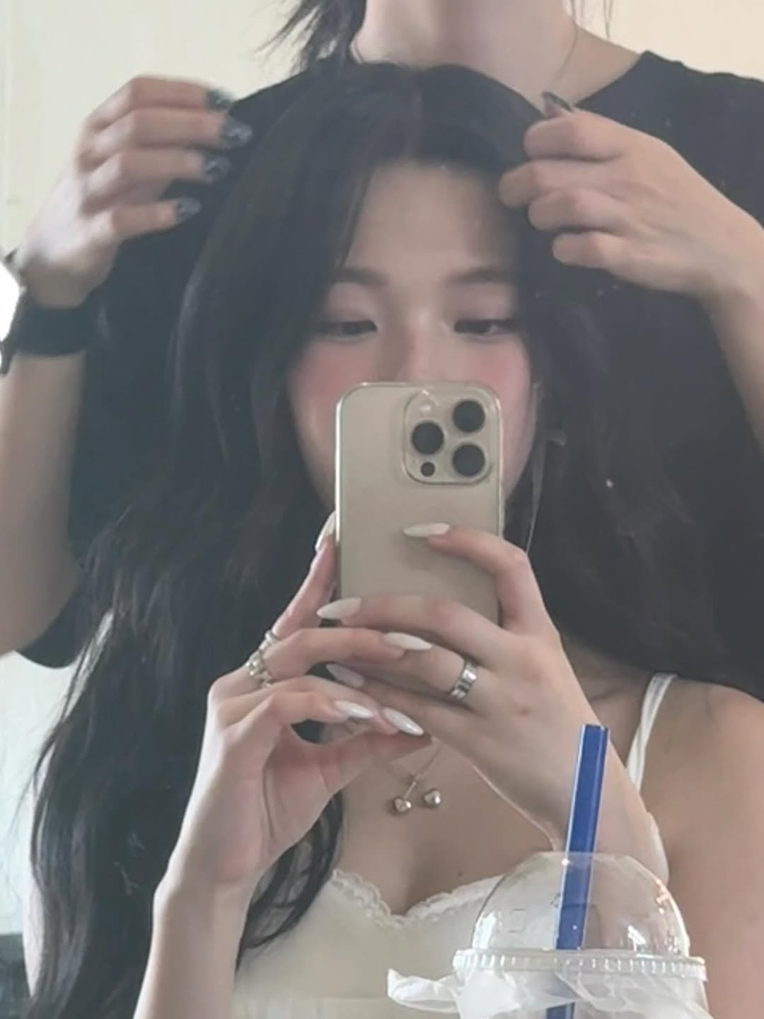 Photo by 백지헌 on October 02, 2025. May be an image of 1 person, braids and text.