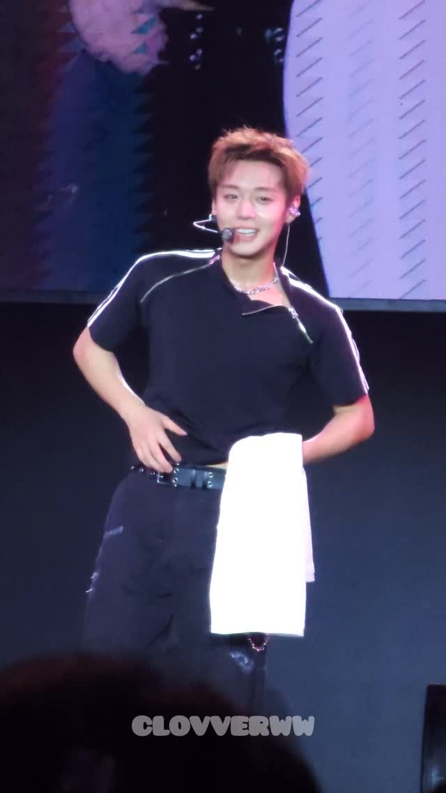 jihoon_park2905_ 게시물 이미지: JIHOON KAMU GILA!!! STRES!! PAMER TERUS...