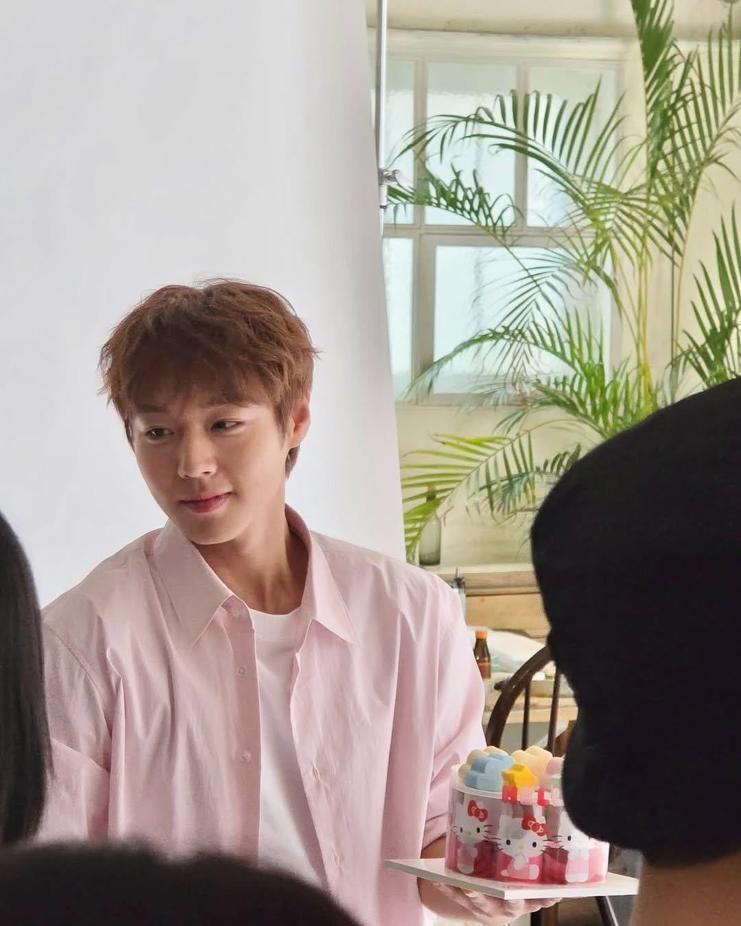 jihoon_park2905_ 게시물 이미지: 👶🏻🤏🏻 

@0529.jihoon.ig 
@yy_ent 

#jihoon...
