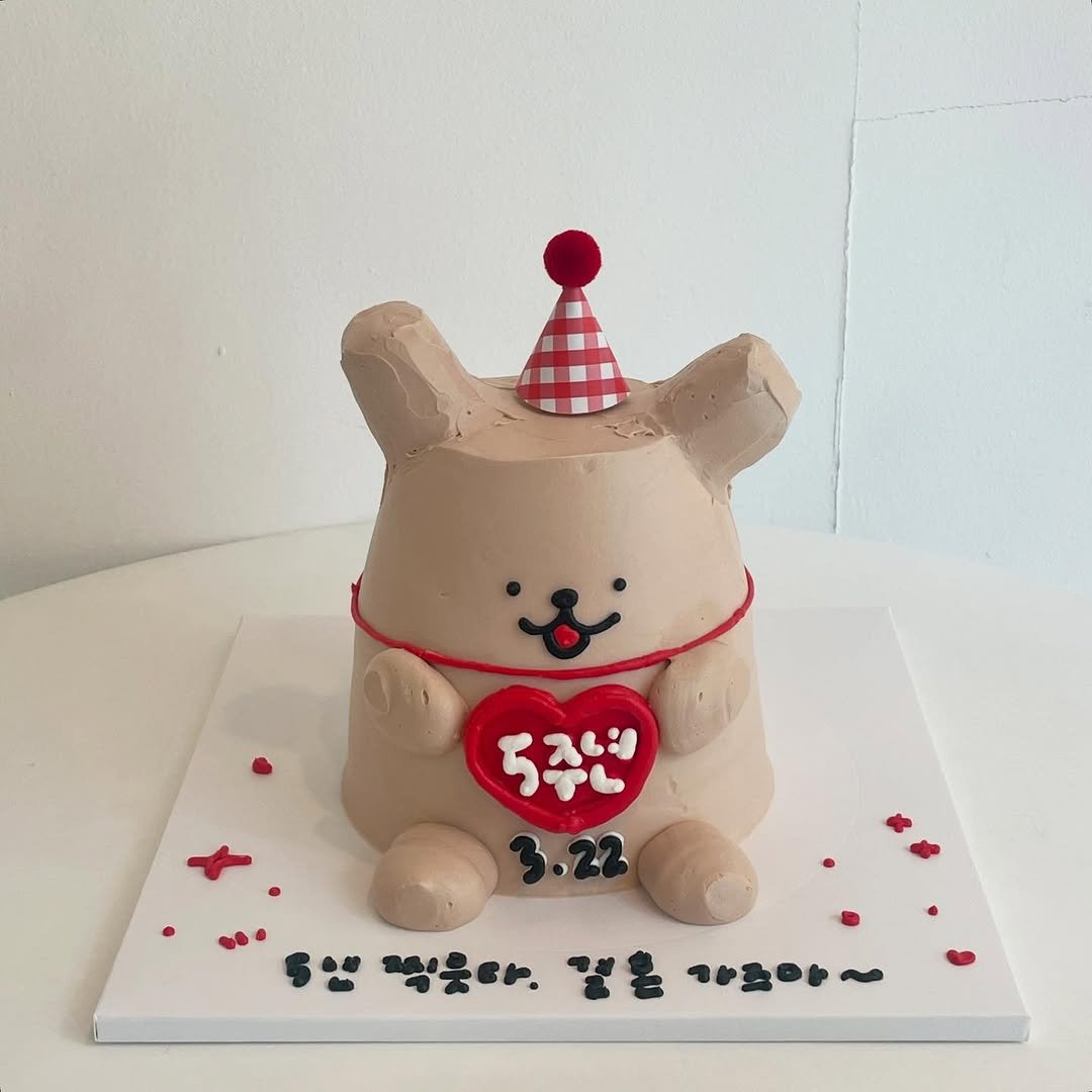 jihyescakeshop 게시물 이미지: 🐶🐶🐶

#기념일케이크#강아지케이크

۪ ꒰ㅣ̆̈꒱ ♡
① 카카오톡채널...