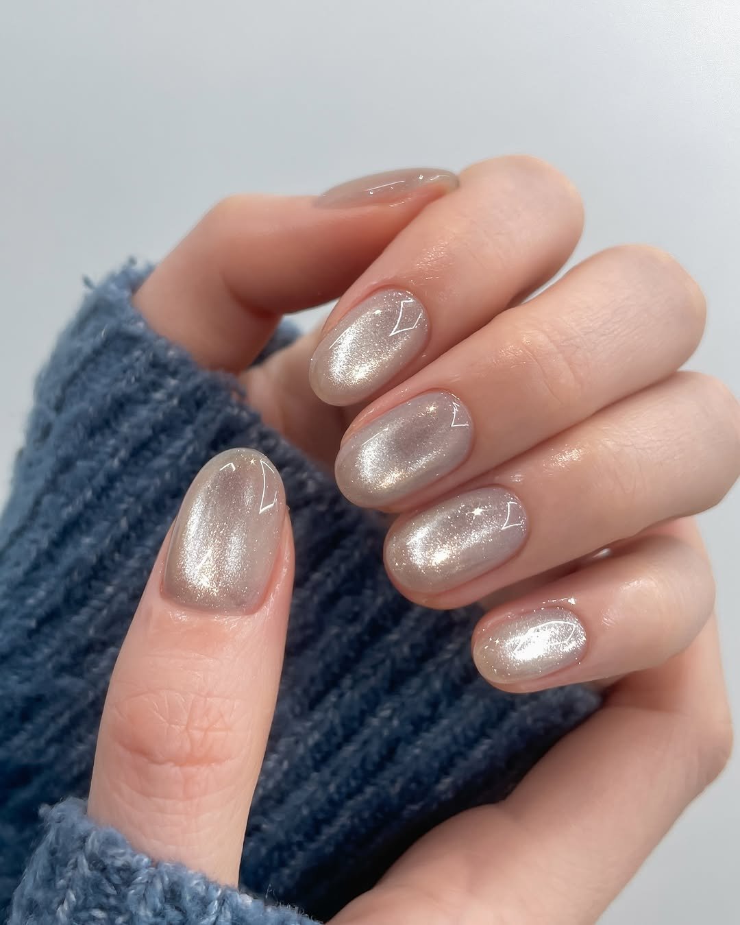 Photo by 진복네일 l 광명네일 • 광명사거리네일 in 광명사거리역 with @mithmillo_official, and @btp_chomill. May be an image of one or more people, fingernails and text.