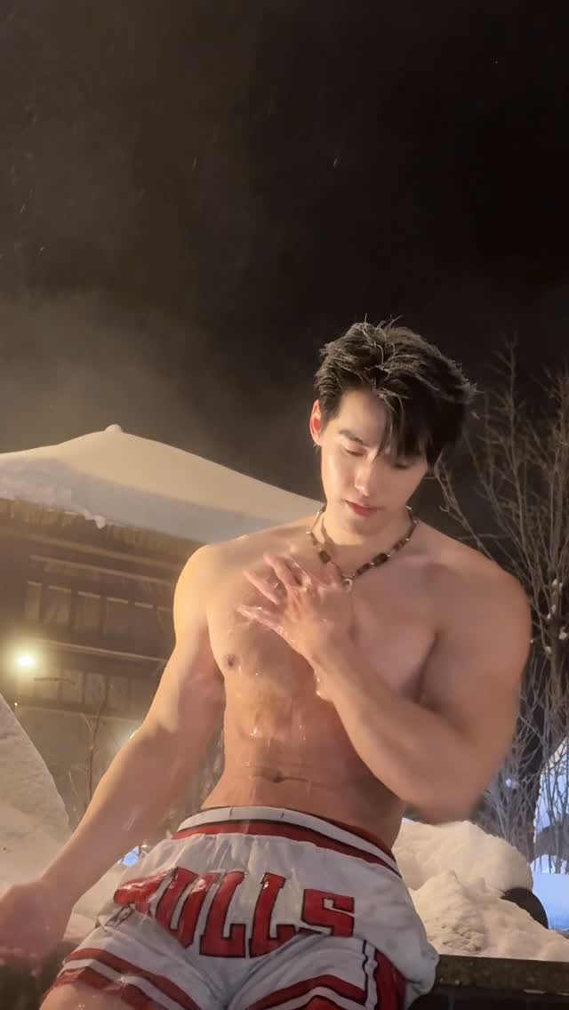 jingjiren_z 게시물 이미지: 