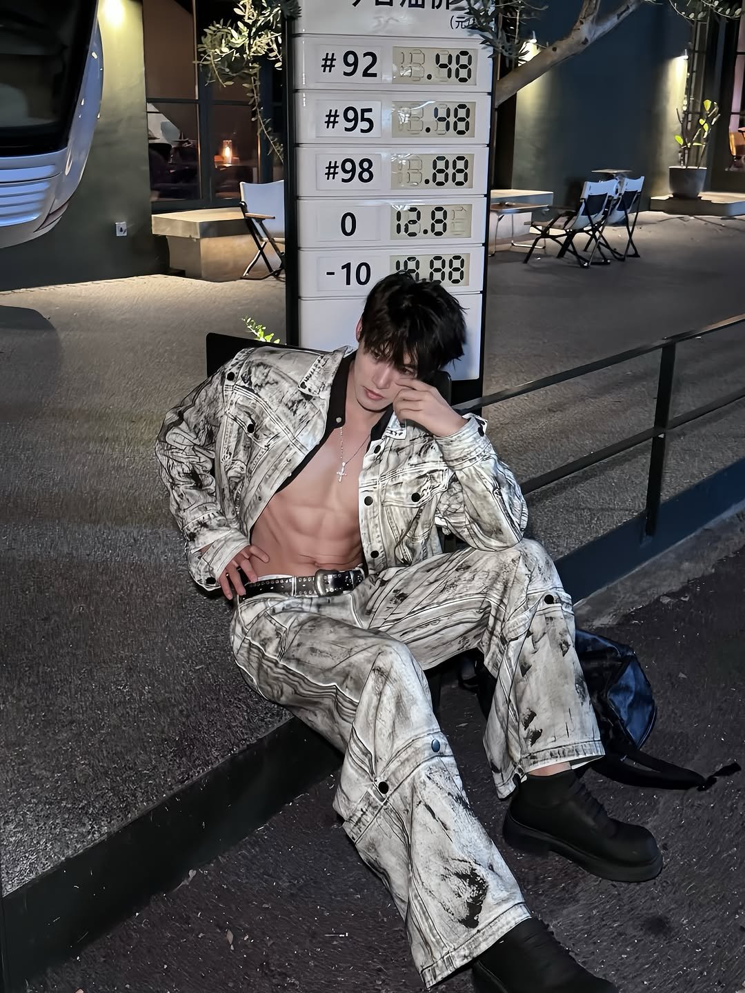 Photo by 张微笑 on October 16, 2025. May be an image of text.