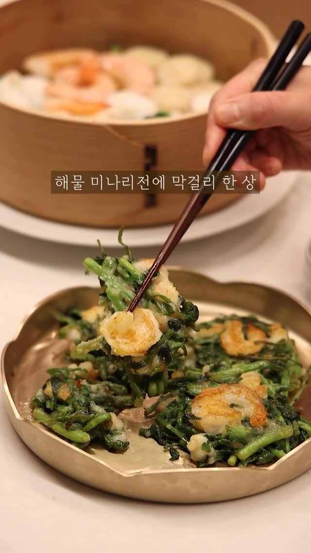 jini___202 게시물 이미지: .
비 예보에 주류 및 안주부터 고민하는 술꾼 바이브 🤏🏻
오랜만에 본캐로...