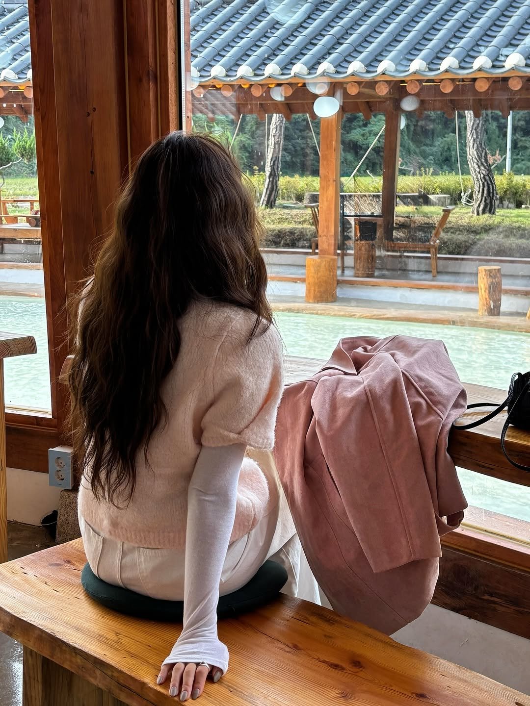 Photo by 진숭이🐒 on October 22, 2025.