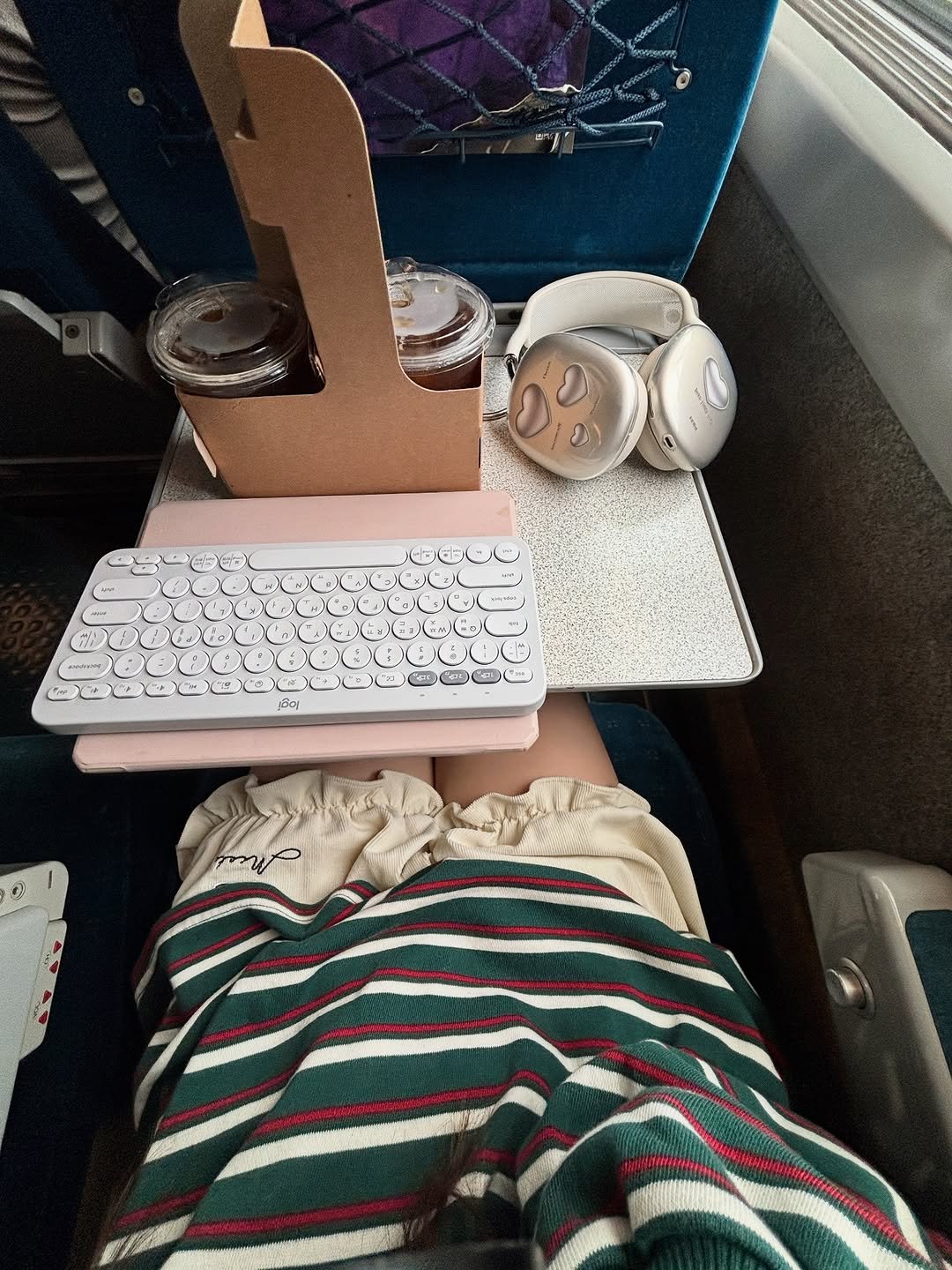 Photo by 진숭이🐒 on September 23, 2025. May be an image of suitcase and text.