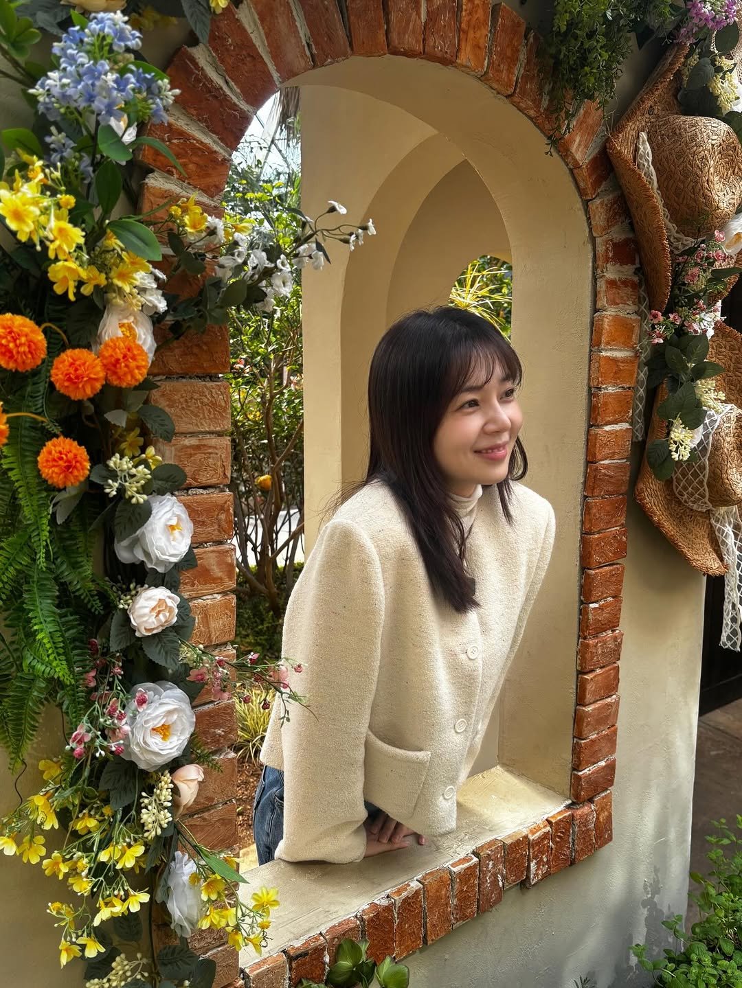 Photo by Baek jinhee💕 on March 14, 2026. May be an image of flower and text.