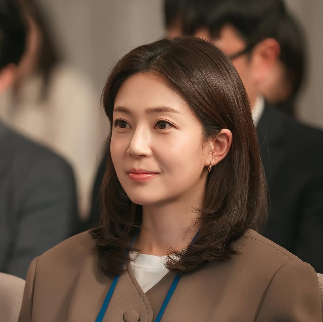 Photo by Baek jinhee💕 on February 05, 2026. May be an image of one or more people, hair and suit.