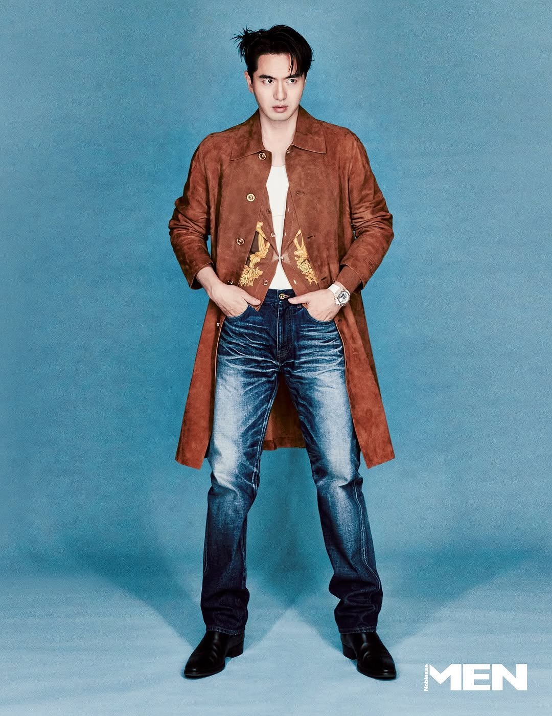 Photo shared by Lee Jinuk 이진욱 on August 06, 2025 tagging @hublot, and @mennoblesse_official.