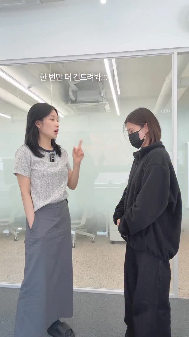 jiny_kilogram 게시물 이미지: PT보다 강력한 소도구 전신 홈트🔥

수많은 사람들의 몸매를 바꿔준 저의...