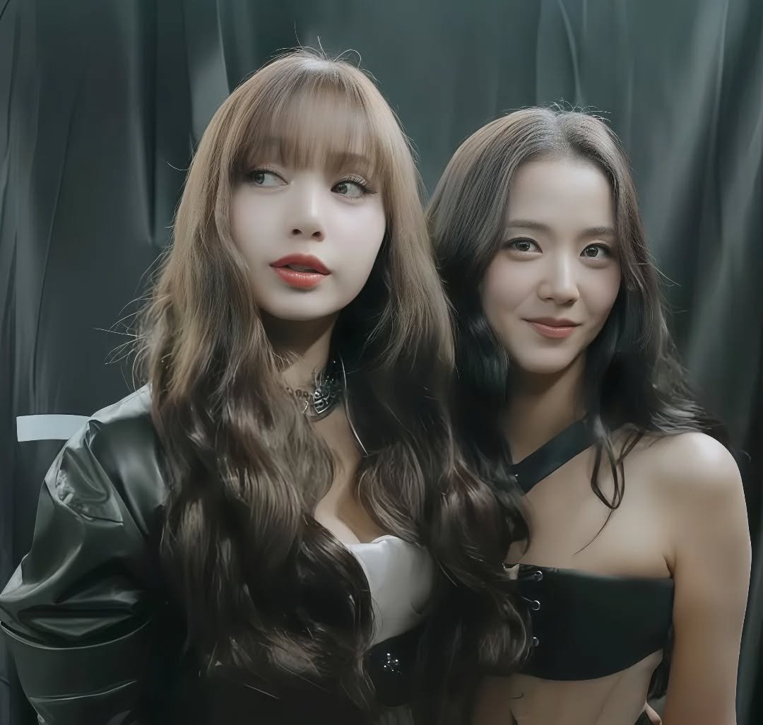 Photo shared by DIANA MORALES on February 20, 2026 tagging @sooyaaa__, @lalalalisa_m, and @jisooiswifey. May be an image of one or more people, hair and text.