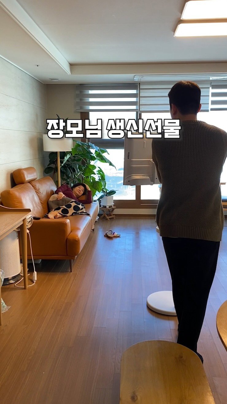 jiutable 게시물 이미지: …
가격, 성능, 갓성비 TV 🔥 진짜 미쳤습니다 
본사에 두드리고 두드려 역대급...