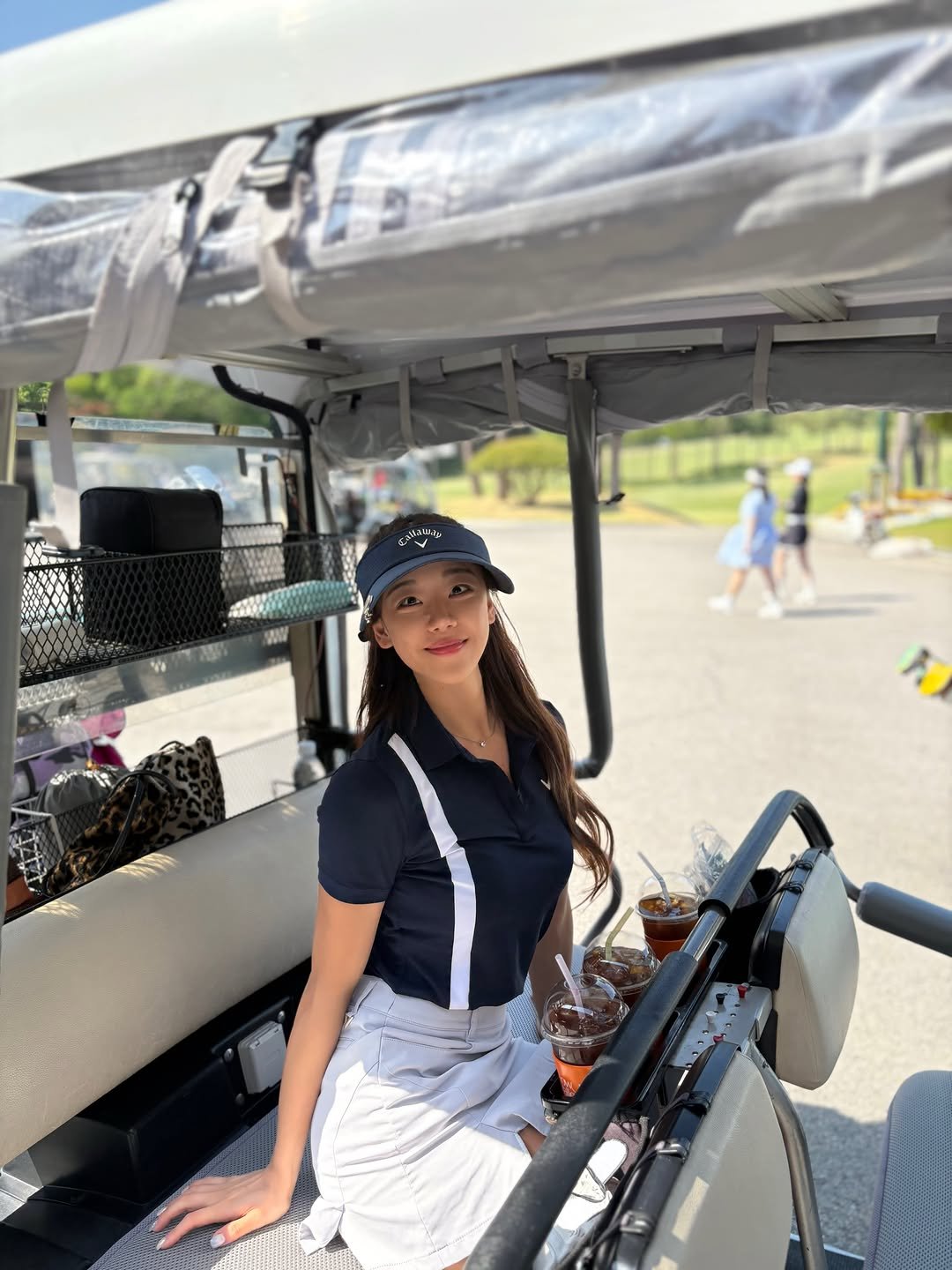 jiwon_hip 게시물 이미지: 회원님들이랑 라운딩⛳️