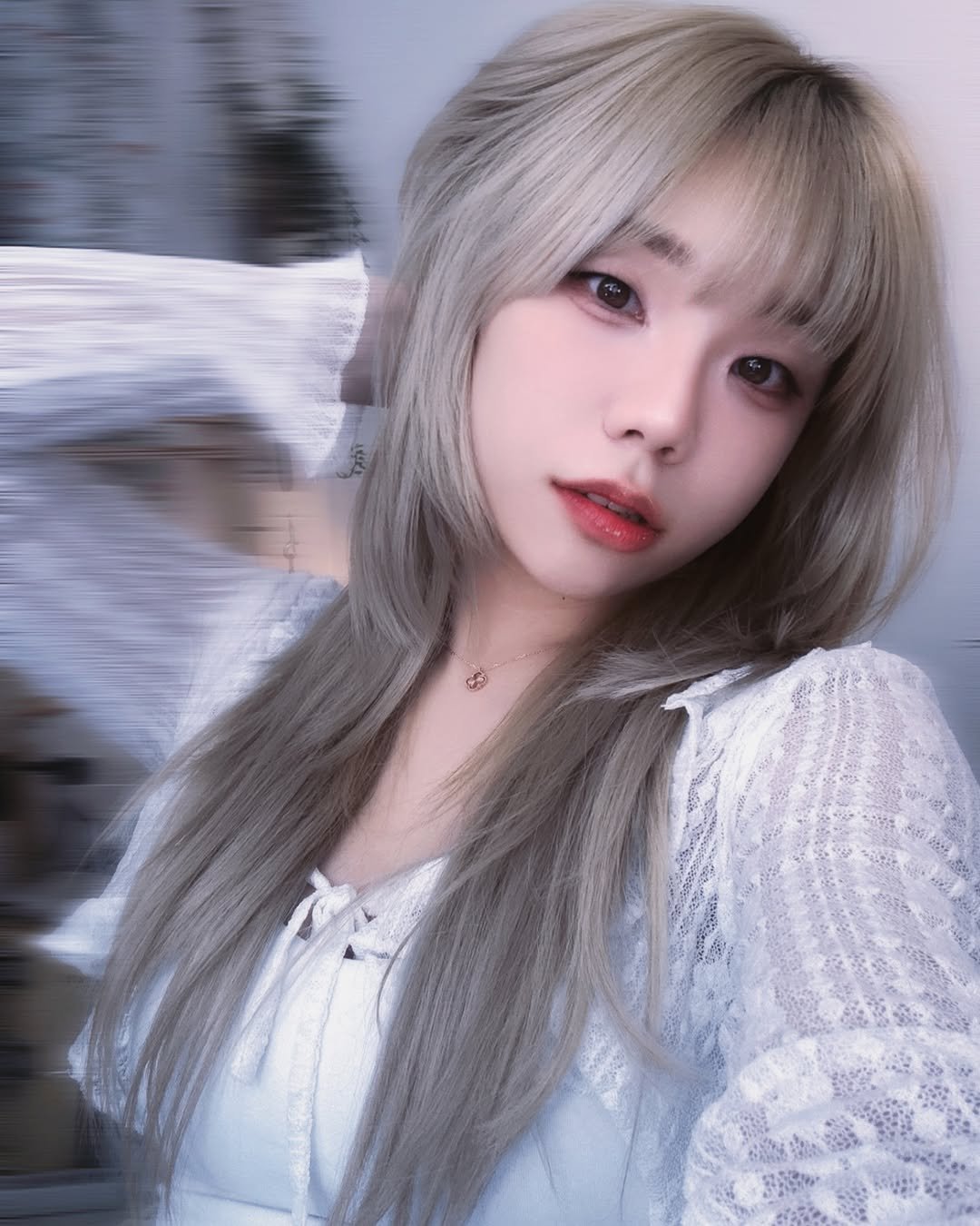 jjaely._.v 게시물 이미지: 생방중에 질문을 많이 하셔서 공지(?)하러왔습니다!

요즘 숏폼 업로드가 느린것...