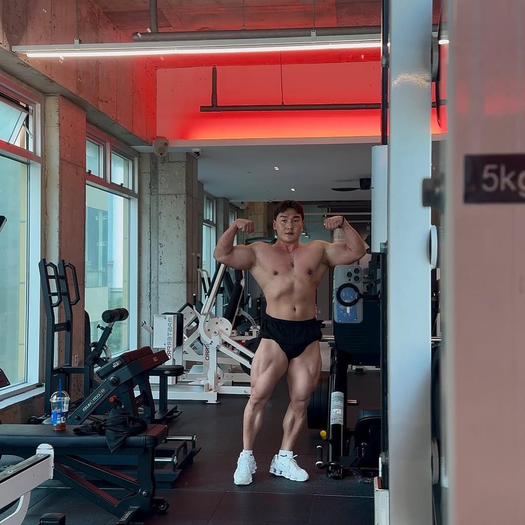 jjangrand 게시물 이미지: 이번 시즌 나의 비포에프터 포토존
 @404_fitness_kukje...