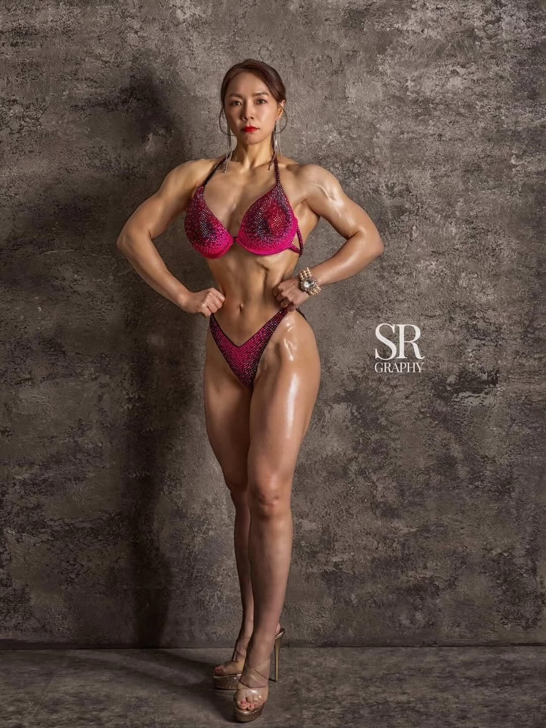 jjinbodyfit 게시물 이미지: 📷 26' New concept @srgraphy_studio 
비시즌이지만 좋은...