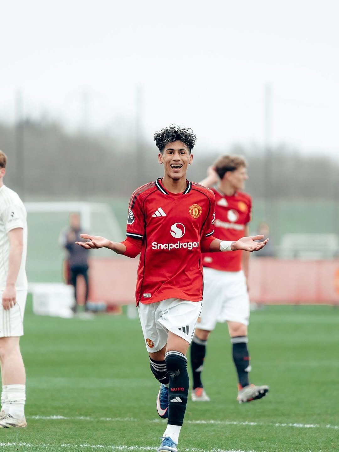 jjnr10 게시물 이미지: We move 😮‍💨
⚽️⚽️