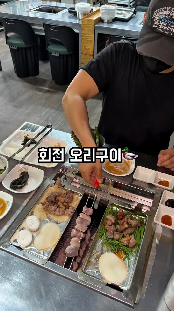 jjulini_ 게시물 이미지: 이런 골목에 맛집이있다고?...

부산 전포동 이런곳에 진짜 맛집이있을까? 
싶은...
