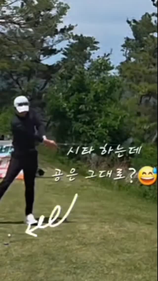 jmk__golf 게시물 이미지: “분명 시타하러 갔는데… 공보다 바람만 제대로 맞추고 옴😂🏌️‍♂️
헤드 스피드는...