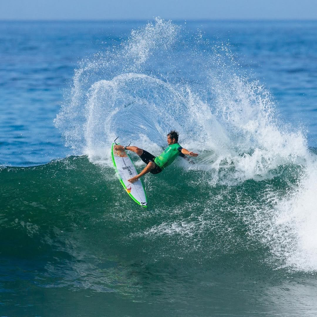 Photo shared by João Chianca on September 09, 2023 tagging @cisurfboards, @volcombrasil, @volcomsurf, @redbullbr, and @m_experiment.